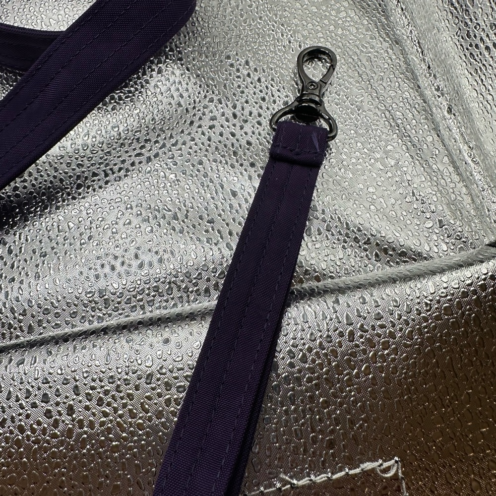 Lug ‘flyer’ purple crossbody purse - Picture 7 of 7